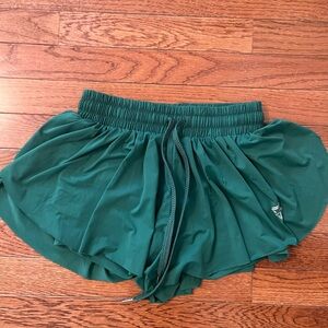 Green luogongzi shorts